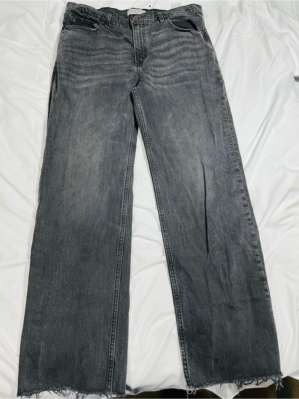 Abercrombie & Fitch 90s Relaxed Jean High Rise Wide Leg Black Gray Women 16L 33